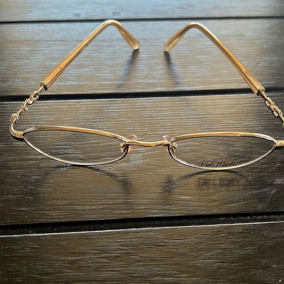 Eye glasses  - Picture 1 of 4